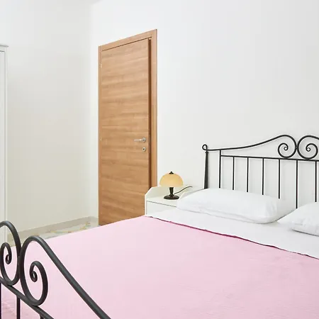 Apartment Verdemarino *