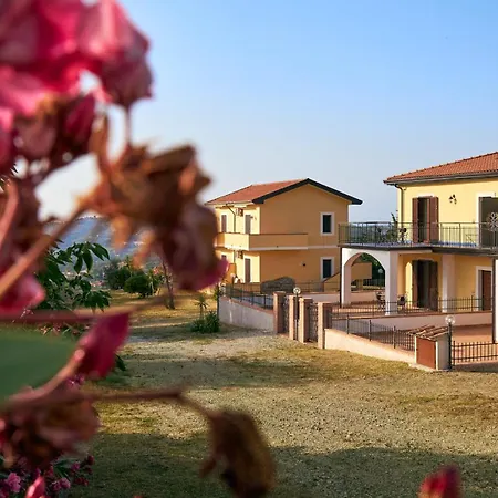 Apartment Verdemarino