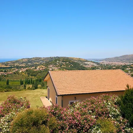 Apartment Verdemarino